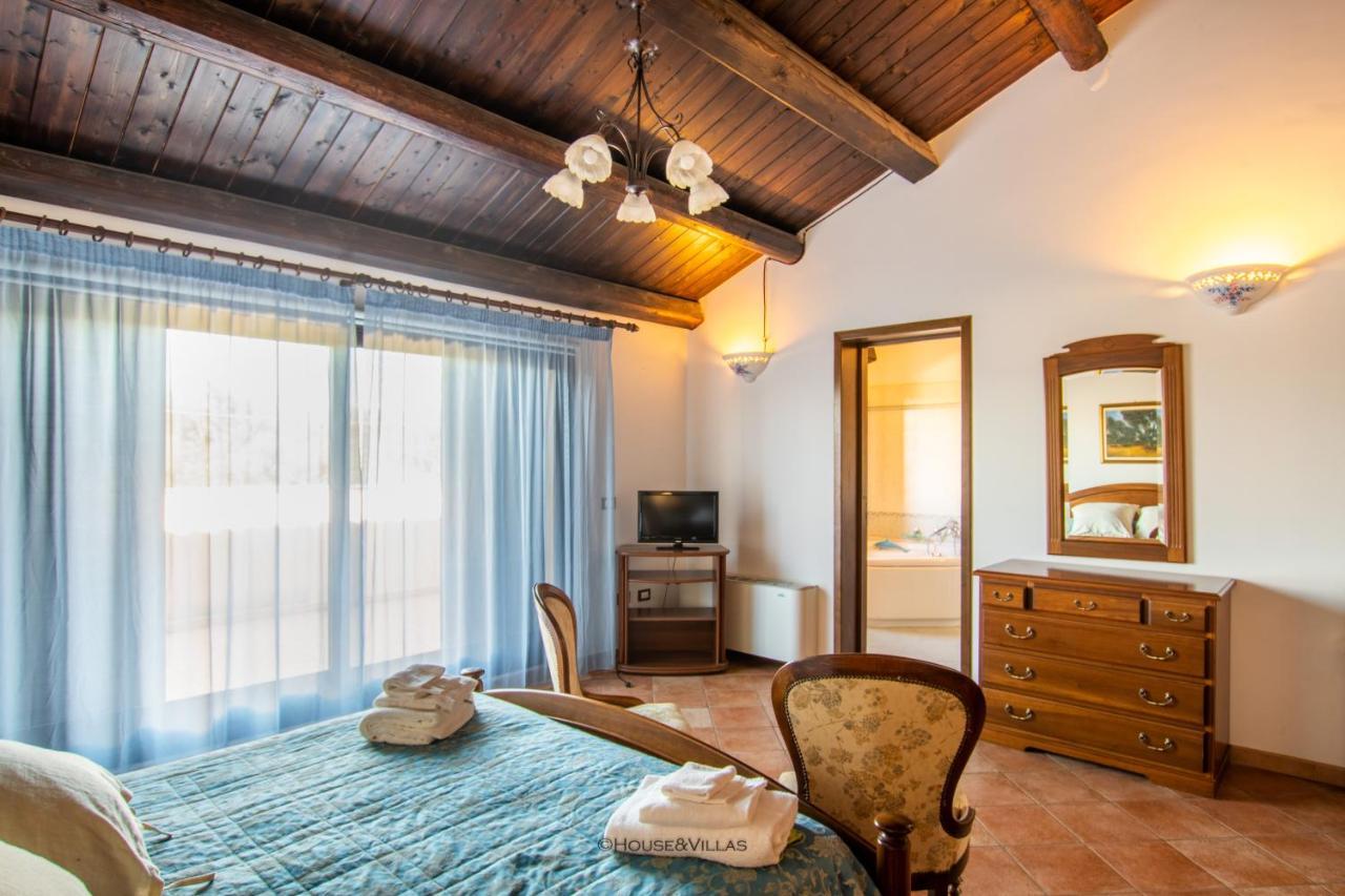 Bed and breakfast Rosaria 3*