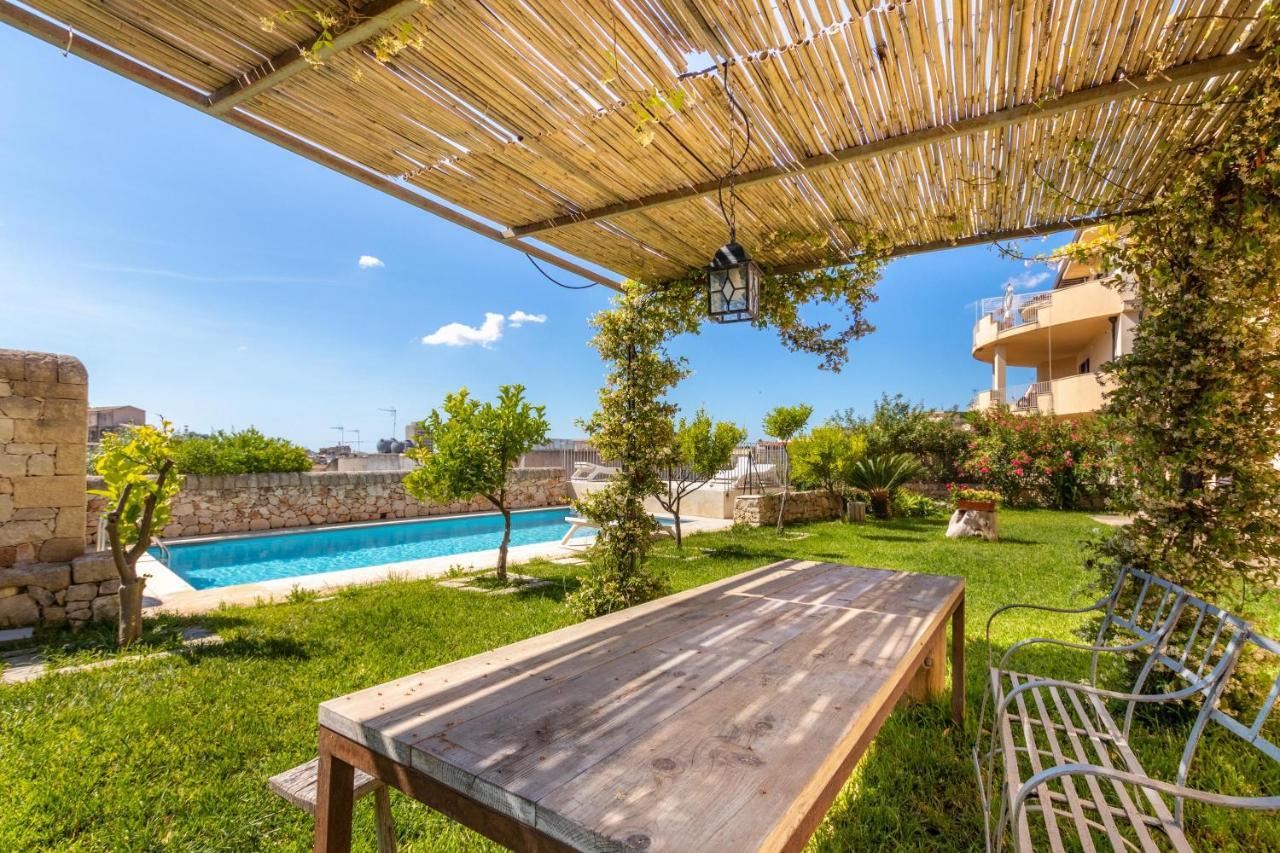 Bed and breakfast Rosaria 3*